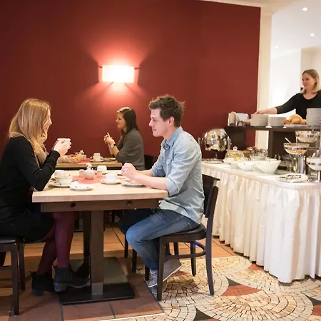 Mauritius Komfort In Der Altstadt Hotel