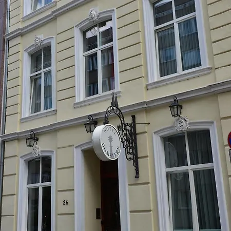 Domstern Hotel