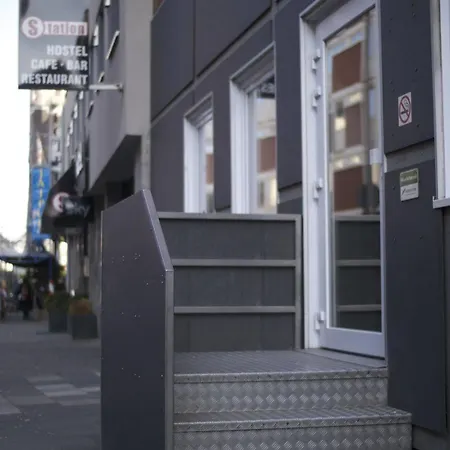 Hostel Station - For Backpackers