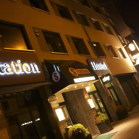 Station - For Backpackers