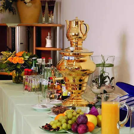 Garten-hotel Ponick Hotel 3*