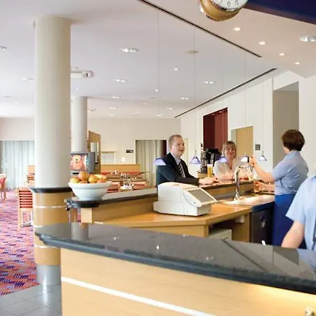 Express Muelheim By Ihg Hotel