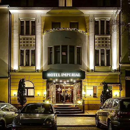 Imperial 4*