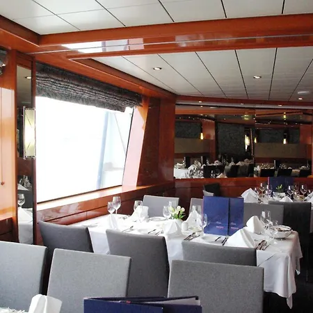 Fairtours Hotelschiff Travel Marvel Jewel***** Botel Cologne