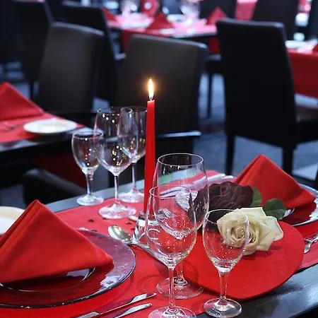 Lindner Am Dom, Part Of Jdv By Hyatt 4* Cologne