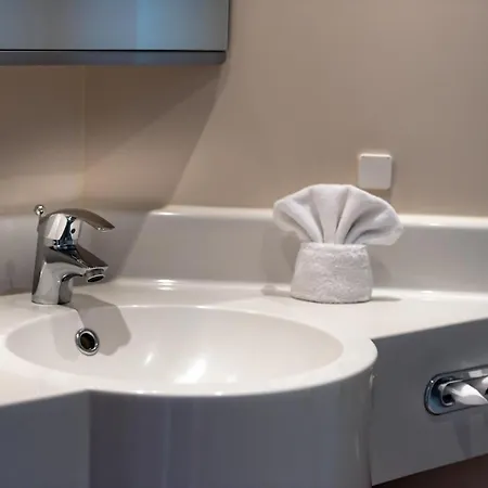Botel Ms Select Bellejour -