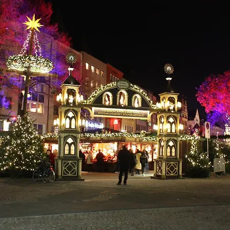 Opera Hotel 3*