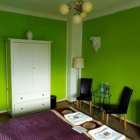 Stayincologne Bed and breakfast
