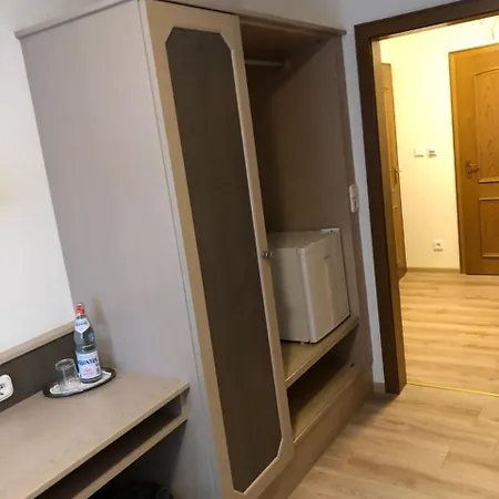 Gaestehaus Wilms Homestay *