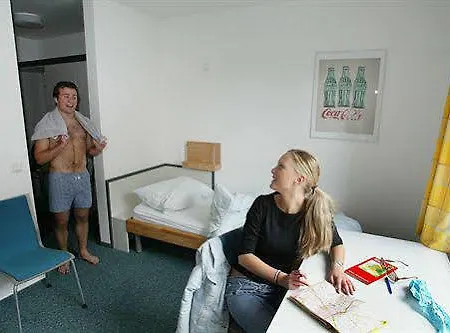 Hostel Koeln-deutz *