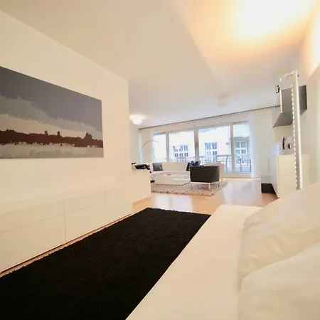 Dom Am Romerbrunnen Hotel Colonia