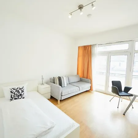 Hotel Dom Am Romerbrunnen Colonia