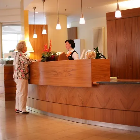 Residenz Am Dom Boardinghouse 4* Cologne