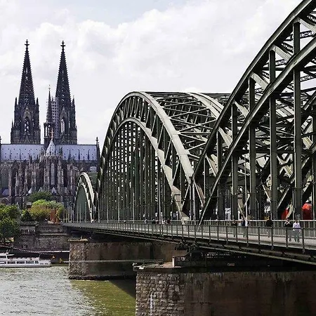 Hotel Ibis Am Dom Cologne