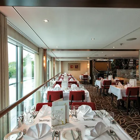 Crossgates Hotelship 4 Star - Altstadt - Hotel Köln