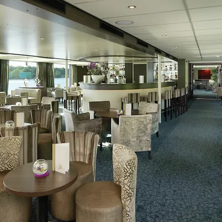 Crossgates Hotelship 4 Star - Altstadt - 3* Köln