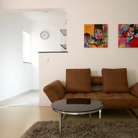 Arthouse Im Belgischen Viertel Apartment