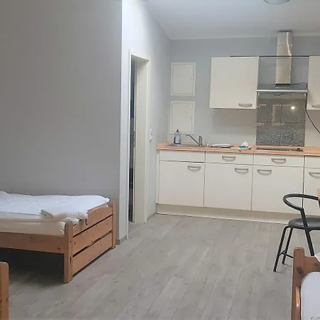 Miamarmaxipartments - Merkenicher Strasse Hotel 3*