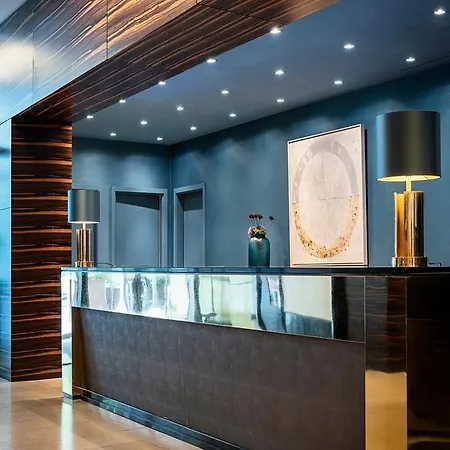 Ameron Regent Hotel 4*