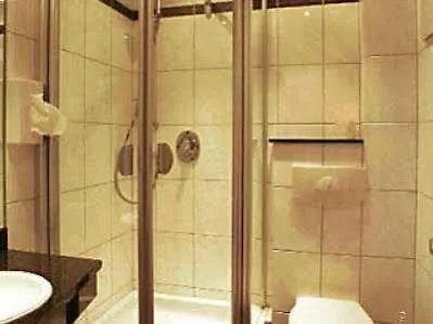فندق كونتي 3*