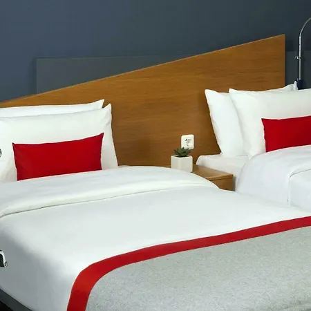 Hotel Express Muelheim By Ihg Cologne