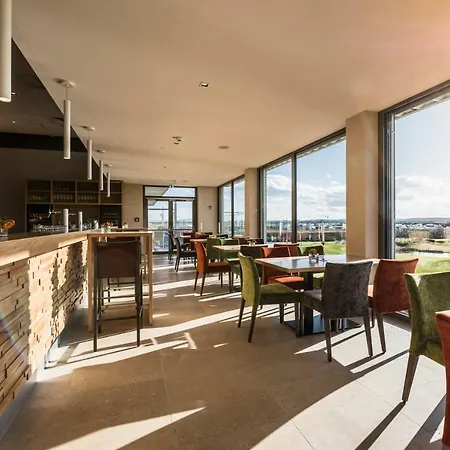 Thegreen Hotel