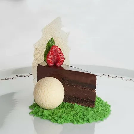 Thegreen Hotel