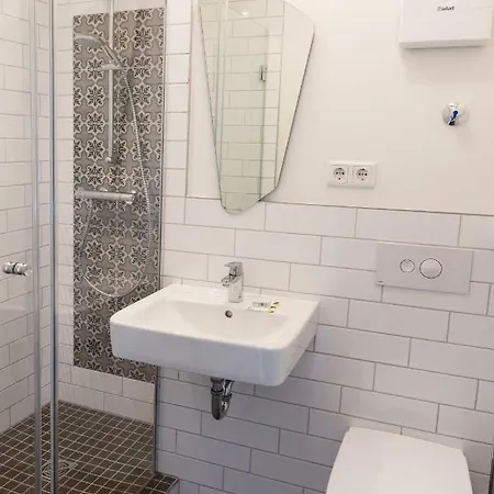 Koncept Zum Kostbaren Blut Hotel Cologne