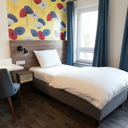 Koncept Zum Kostbaren Blut Hotel Cologne