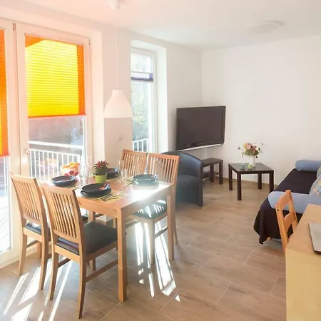 Apartment11 Wartburg *