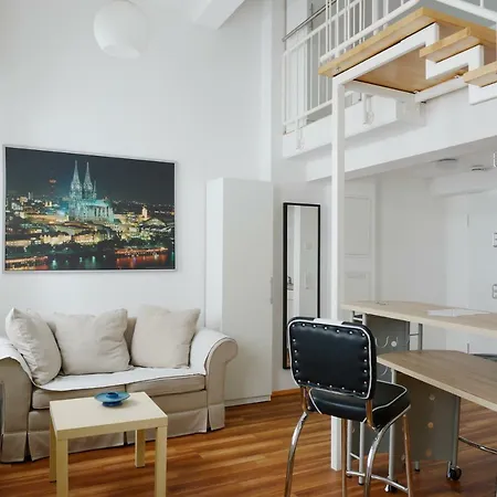 Apartment An Der Messe Köln