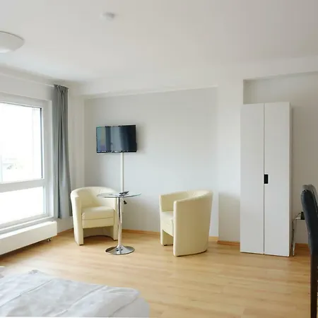 Apartment An Der Messe Köln