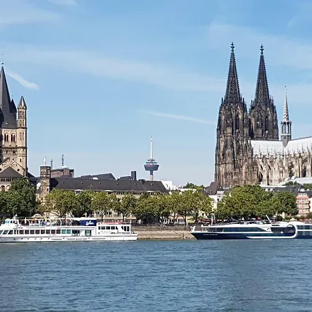 Gastezimmer Zum Neuenhof * Cologne