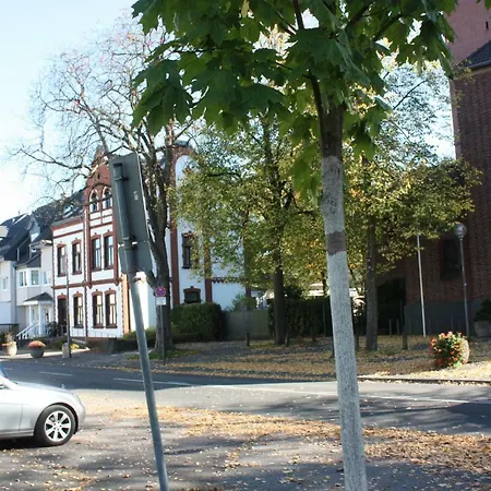 Gunstige - Simple Gasthof