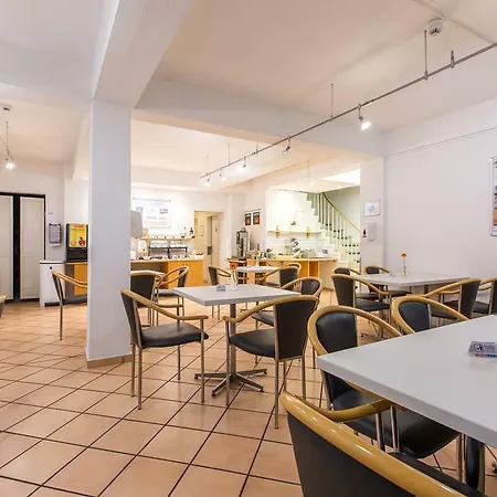 Apartment A&o Hauptbahnhof Cologne