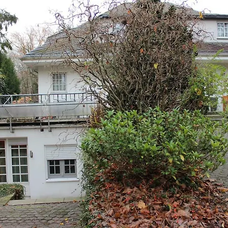 In Dellbruck Frisch Renoviert, 300 Meter Bis Zur Strassenbahn, Ruhige Lage * Cologne