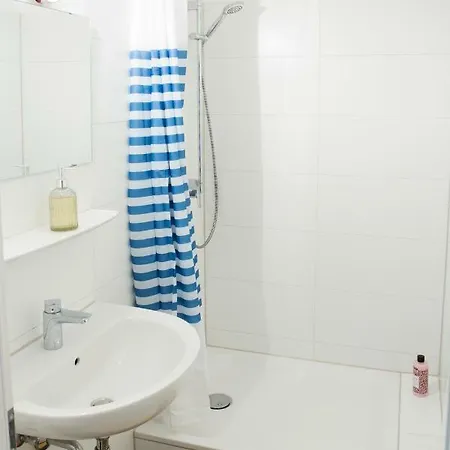 82 Vietorstrasse Apartment Cologne