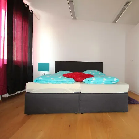Domblick! Wunderschone In Der City Apartment