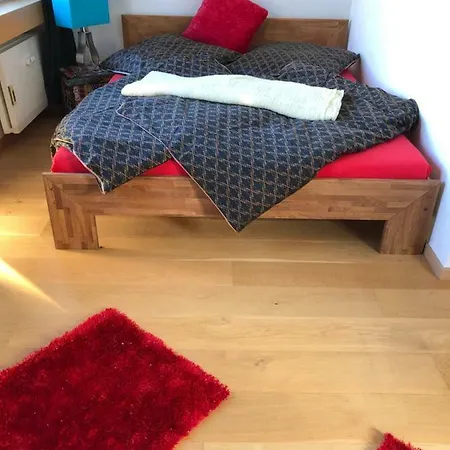 Apartment Domblick! Wunderschone In Der City Cologne