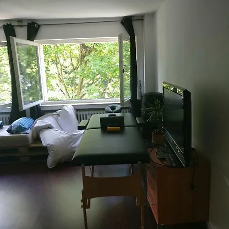 Apartment Ehrenfeld 2 *