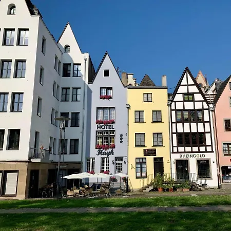 Altstadthotel Hayk Am Rhein 3* Köln