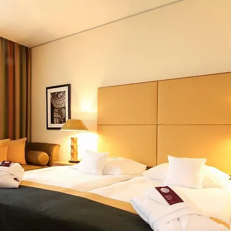 Ameron Regent 4* Кёльн