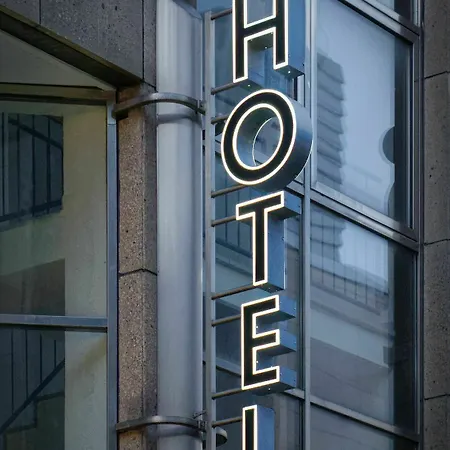 Hotel Opera 3*