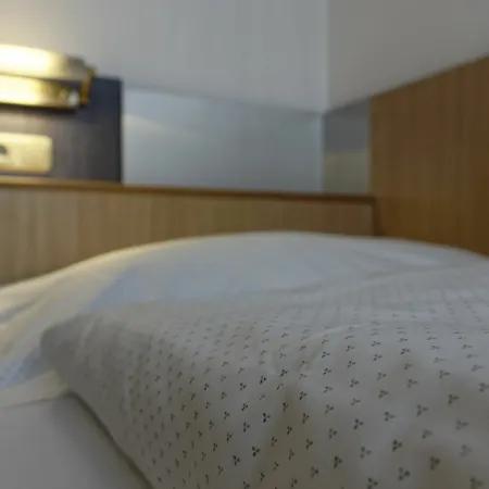 Hotel Opera 3*