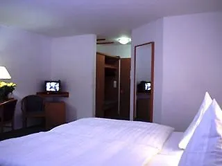 Allegro 4* Köln