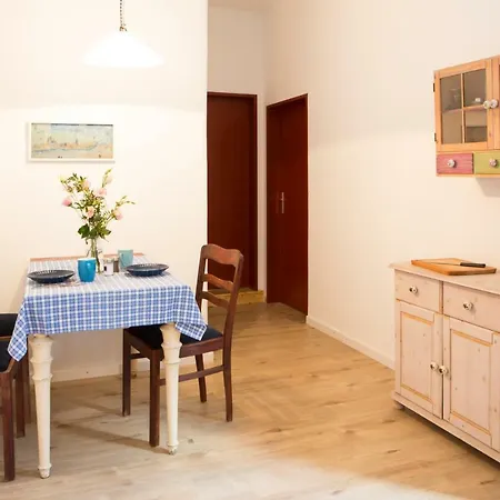 82 Vietorstrasse Apartment Cologne