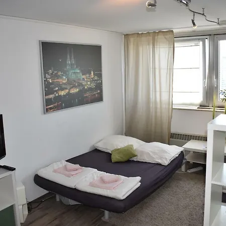 Fewo Koeln Apartment *