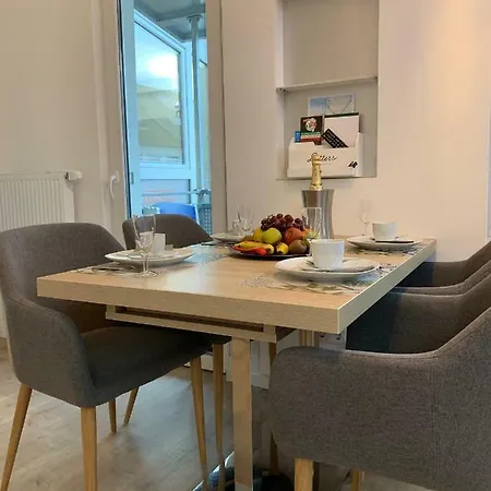 Ensen Apartment *
