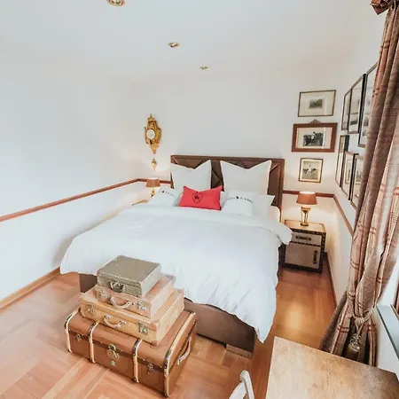 Luxury & Penthouse Apartment *