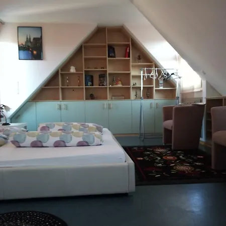 Maisonette *